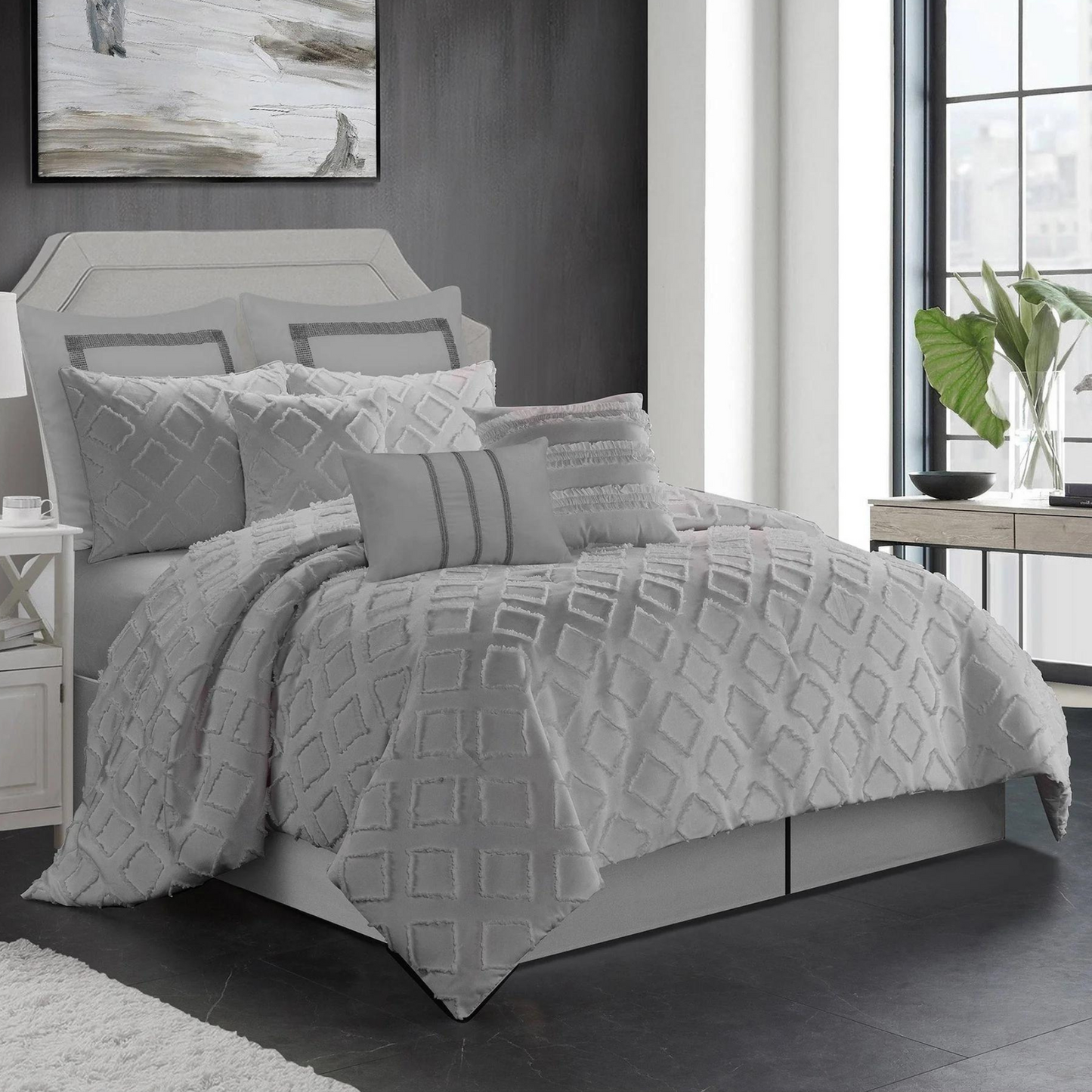 Grey Diamonds 7 Piece Comforter Set (Includes 3 Cushions)