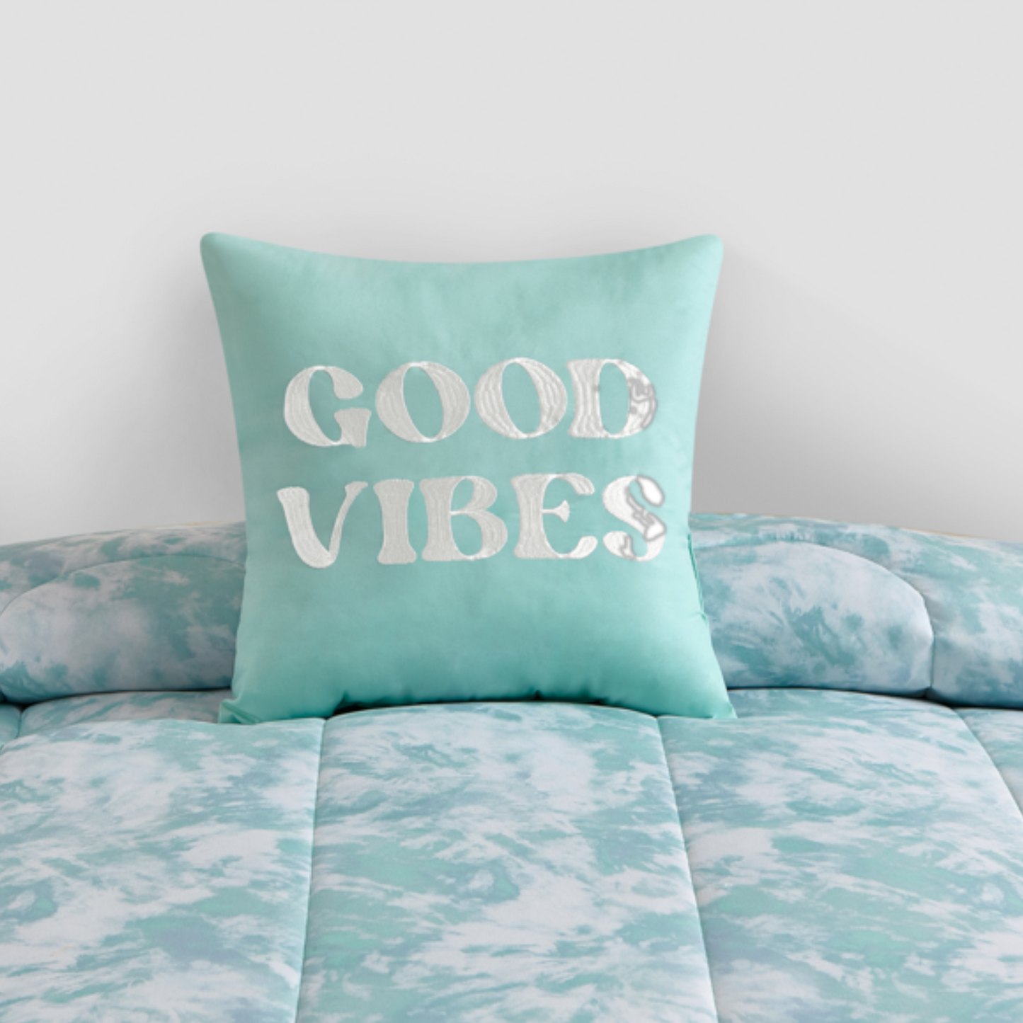 Aqua Maisie Tye Dye 4 Piece Comforter Set