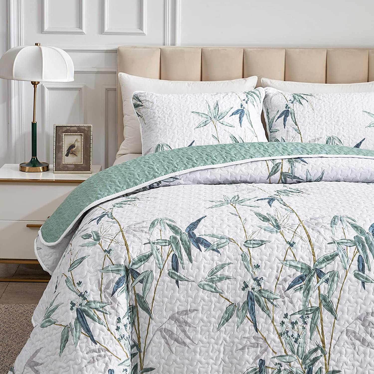 Botanical Green Leaves Reversible 3 Piece Bedding Quilt Set – DIN's  Warehouse Deals