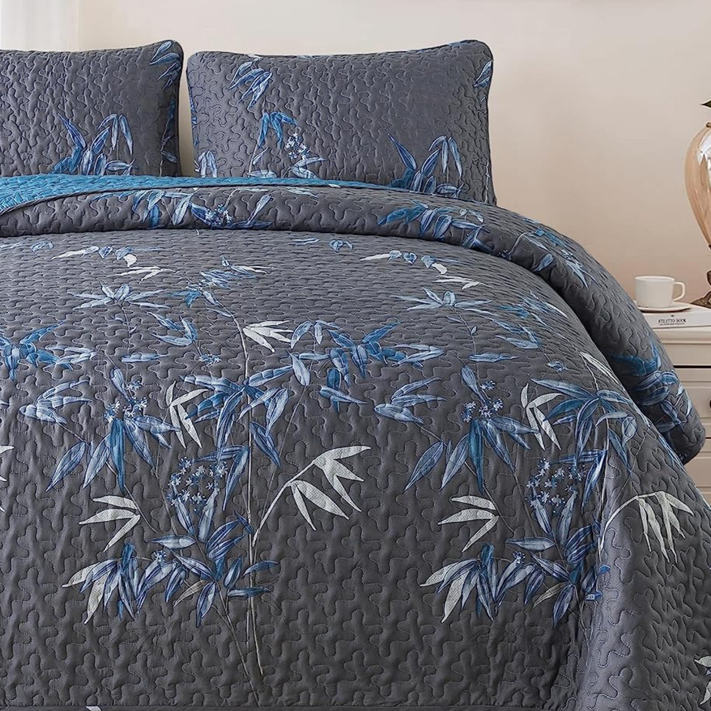 Botanical Navy Leaves Reversible 3 Piece Bedding Quilt Set