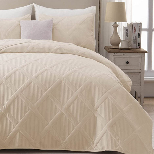 Solid Beige 3 Piece Lightweight Bedding Quilt Set