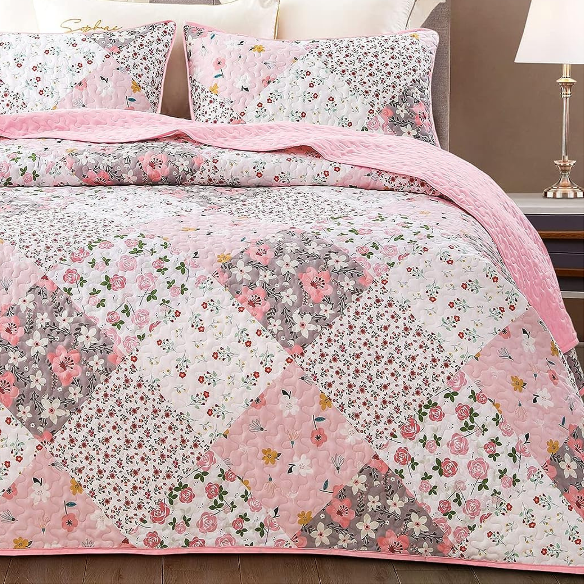 Pink Floral Patchwork 3 Piece Bedding Quilt Set – DIN's Warehouse