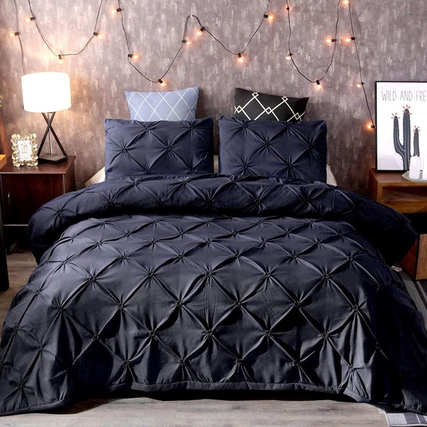 Black Pinch Pleated 3 Piece Duvet Cover Set