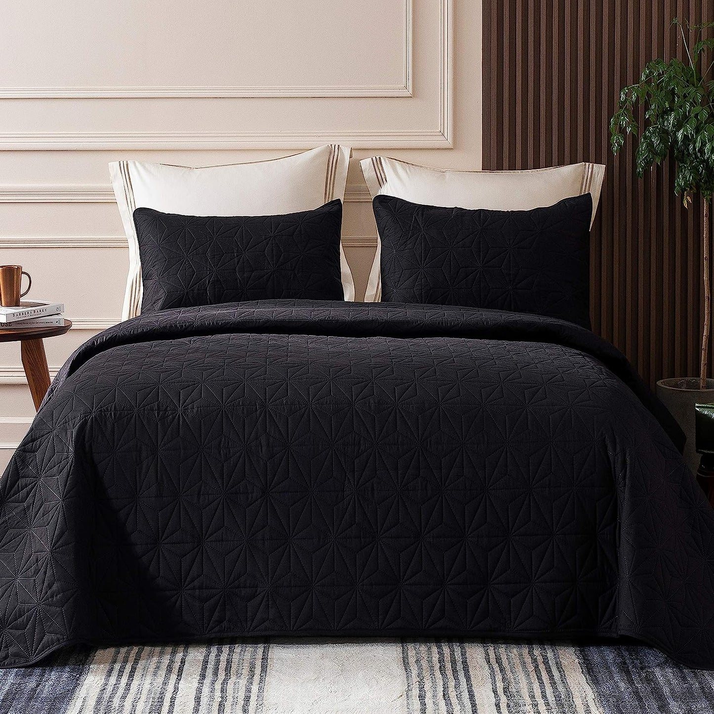 Solid Black 3 Piece Lightweight Bedding Quilt Set
