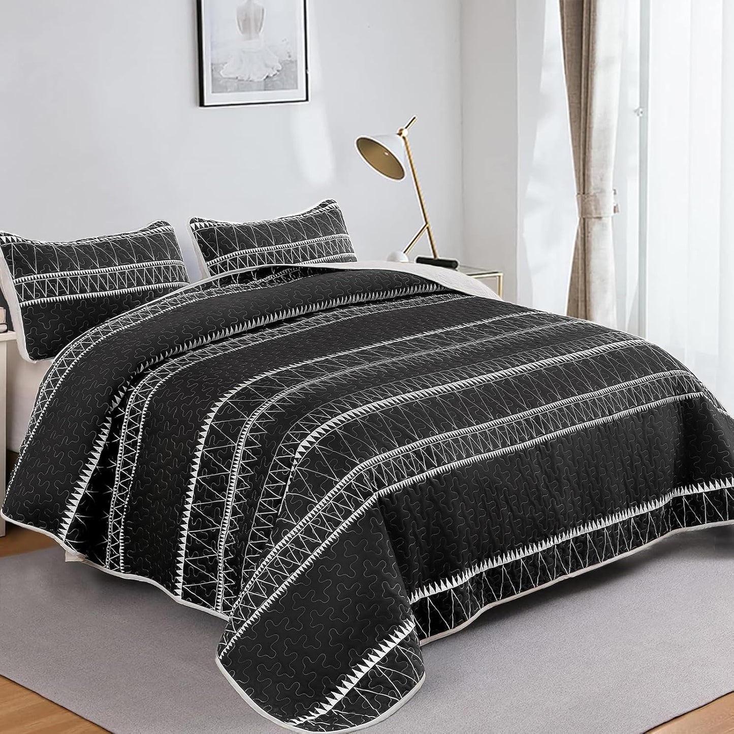 Boho Aztec Black & White Reversible 3 Piece Bedding Quilt Set