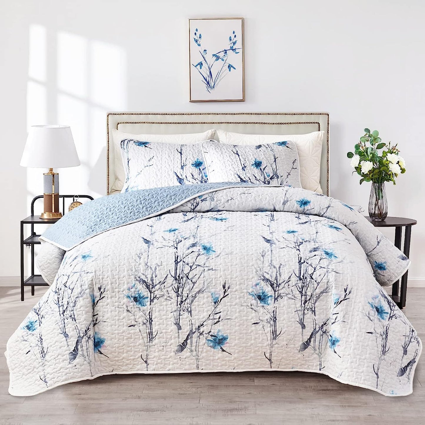 Botanical Blue Floral Branches Reversible 3 Piece Bedding Quilt Set