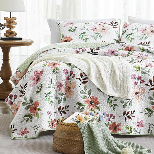 Floral Meadow Reversible 3 Piece Quilt Set