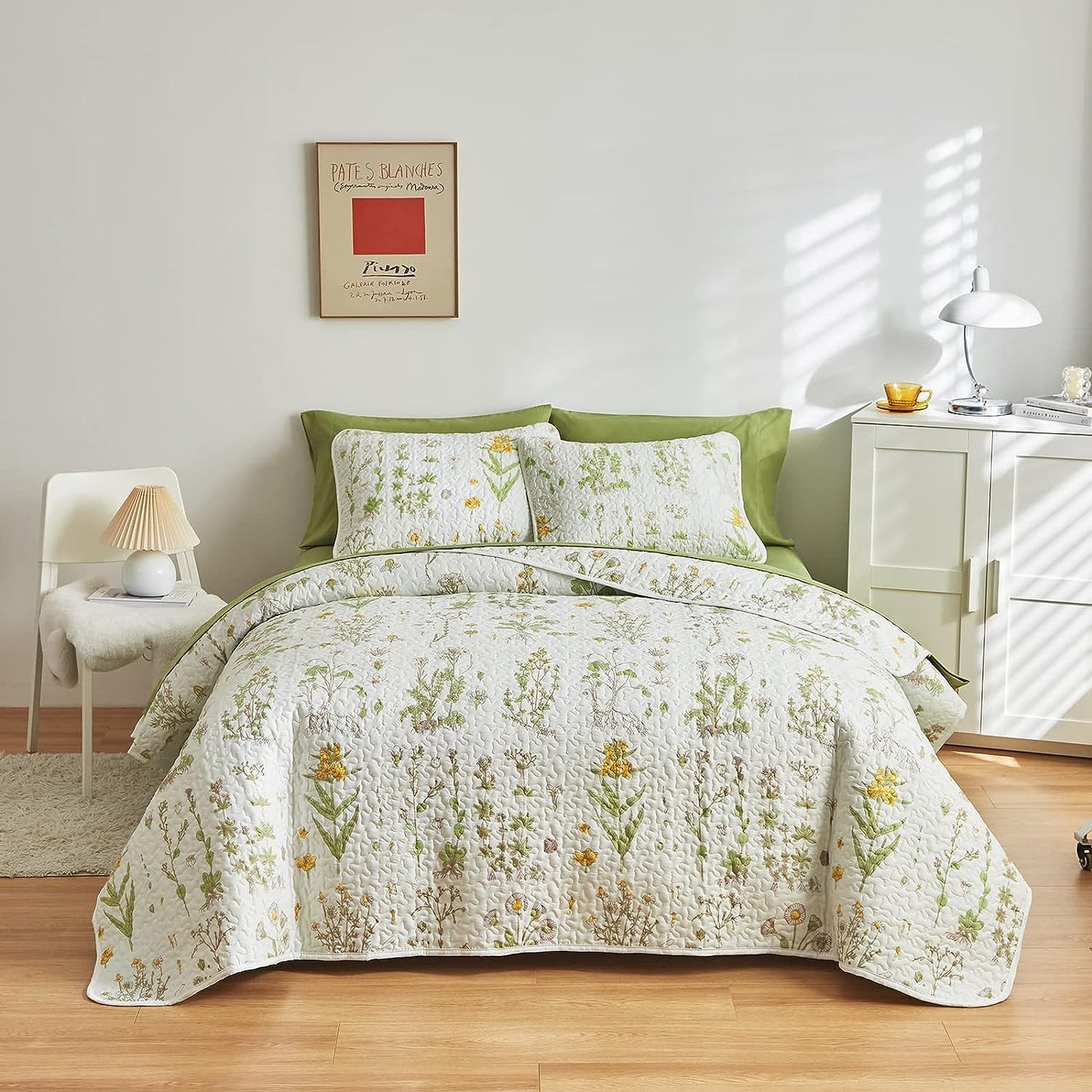 Botanical Green & Yellow Floral Reversible 3 Piece Bedding Quilt Set