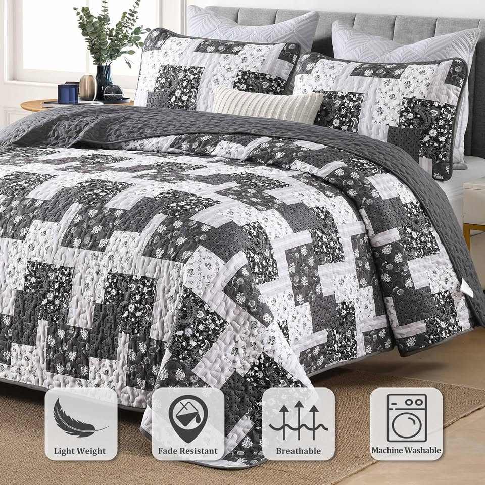 Grey Floral Paisley Patchwork 3 Piece Bedding Quilt Set