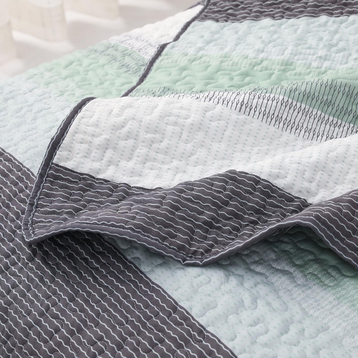 Boho Mint Green & Grey Reversible 2/3 Piece Bedding Quilt Set