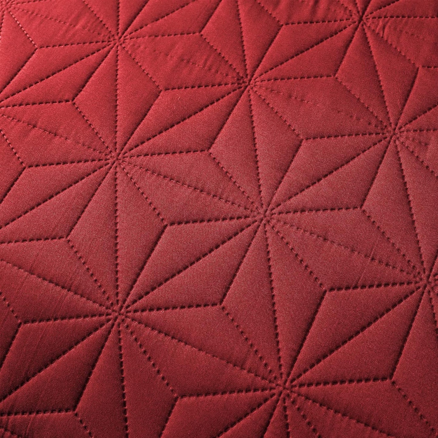 Solid Red 3 Piece Lightweight Bedding Quilt Set