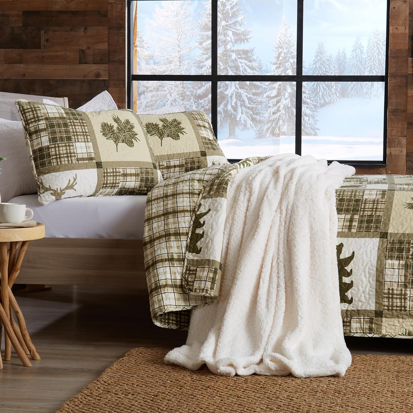 Stonehurst Plaid Patchwork 3 Piece Bedding Quilt Set
