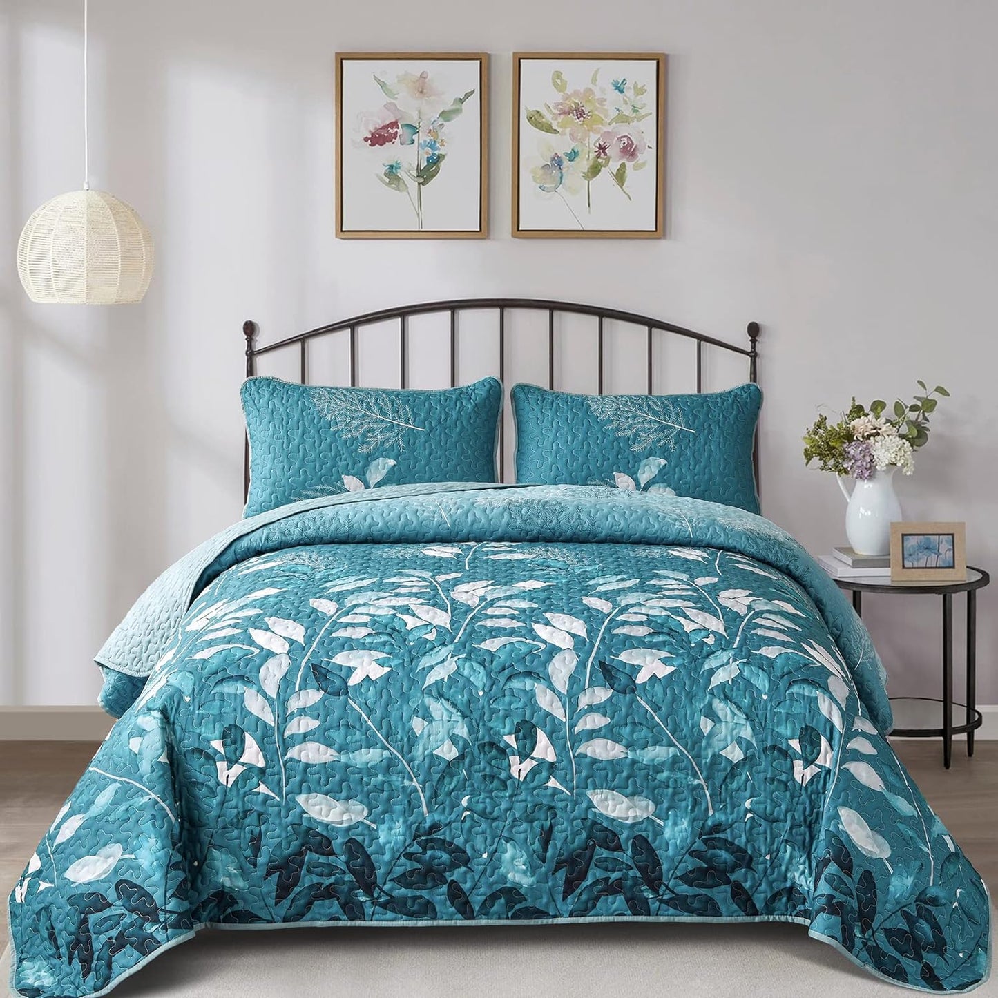 Botanical Teal Leaves Reversible 3 Piece Quilt Set