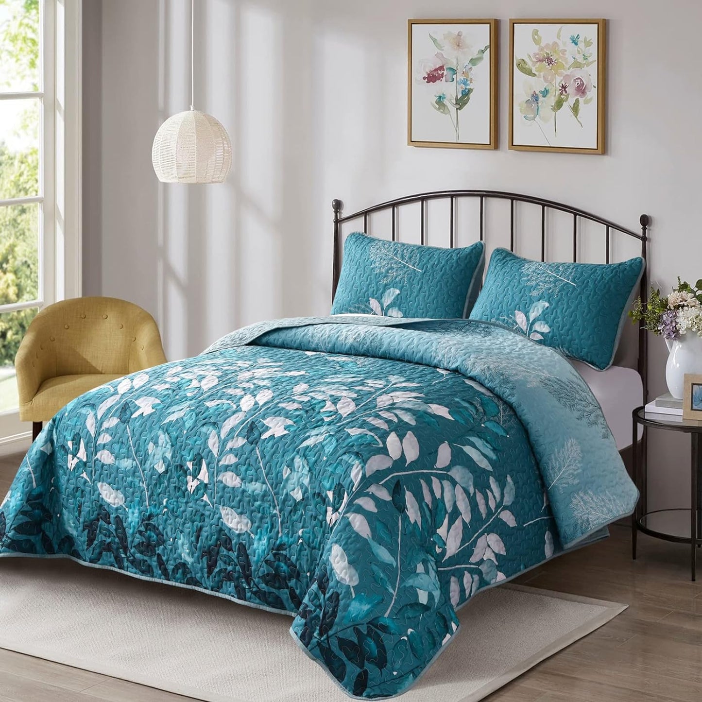 Botanical Teal Leaves Reversible 3 Piece Quilt Set