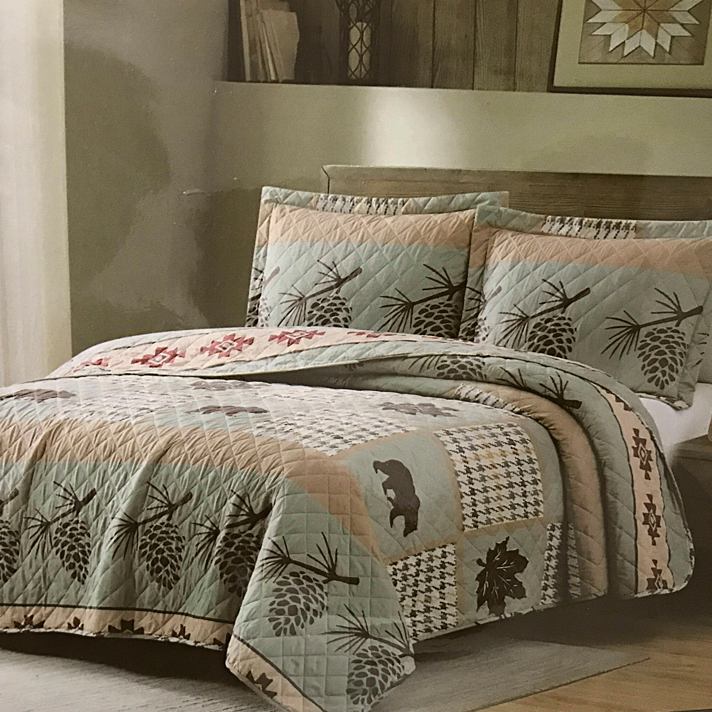 Sage Pine Cones/Bears Patchwork 3 Piece Bedding Quilt Set