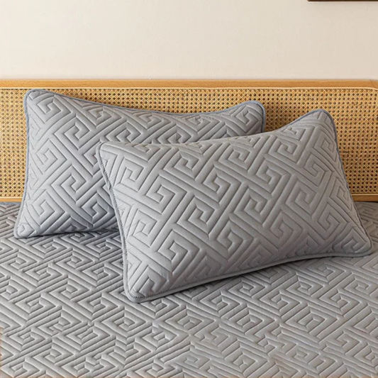 Grey Geometric Patterned Pillow Shams 2-Piece Set