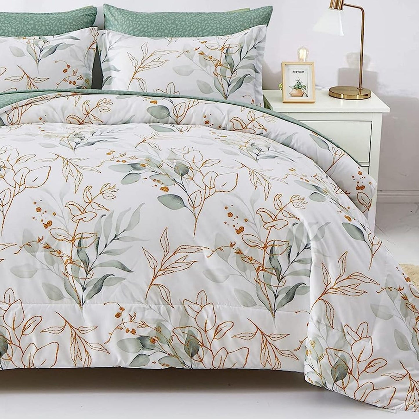 Botanical Green & Gold Leaves 7 Piece Comforter Set