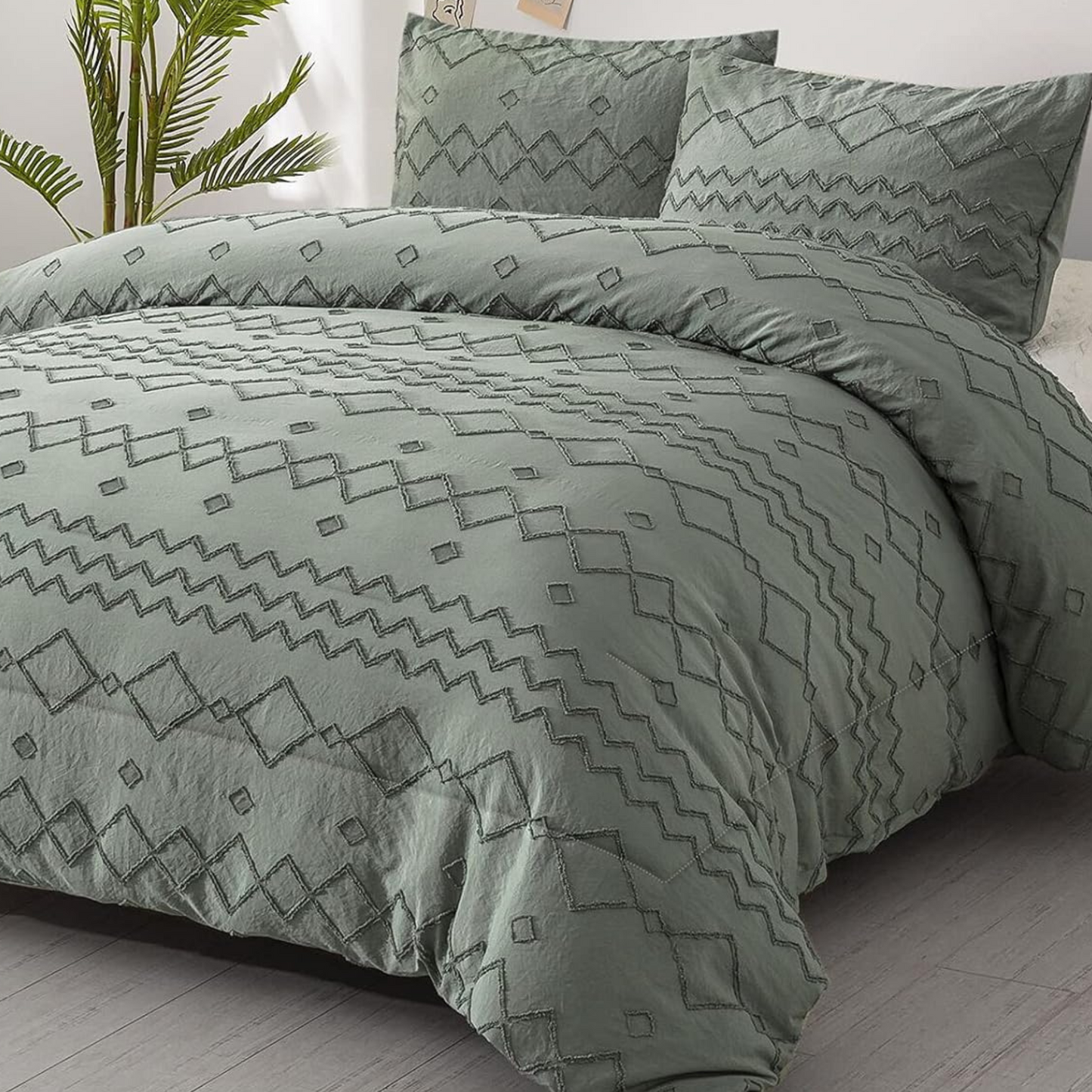 Boho Green Tufted Embroidery 3 Piece Comforter Set