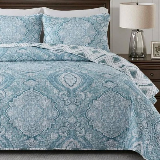 Blue Paisley Reversible 3 Piece Bedding Quilt Set