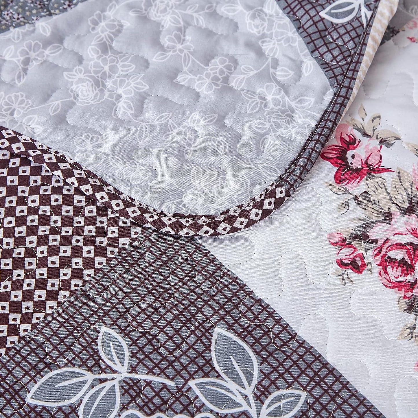 Pink Grey & Brown Floral Patchwork 3 Piece Bedding Quilt Set