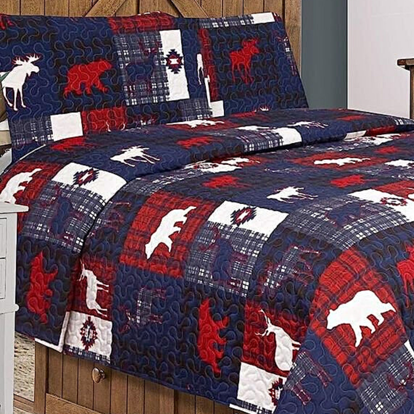 Navy & Red Bear & Moose 3 Piece Bedding Quilt Set