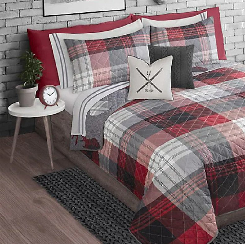 Classic Plaid Reversible 3 Piece Bedding Quilt Set