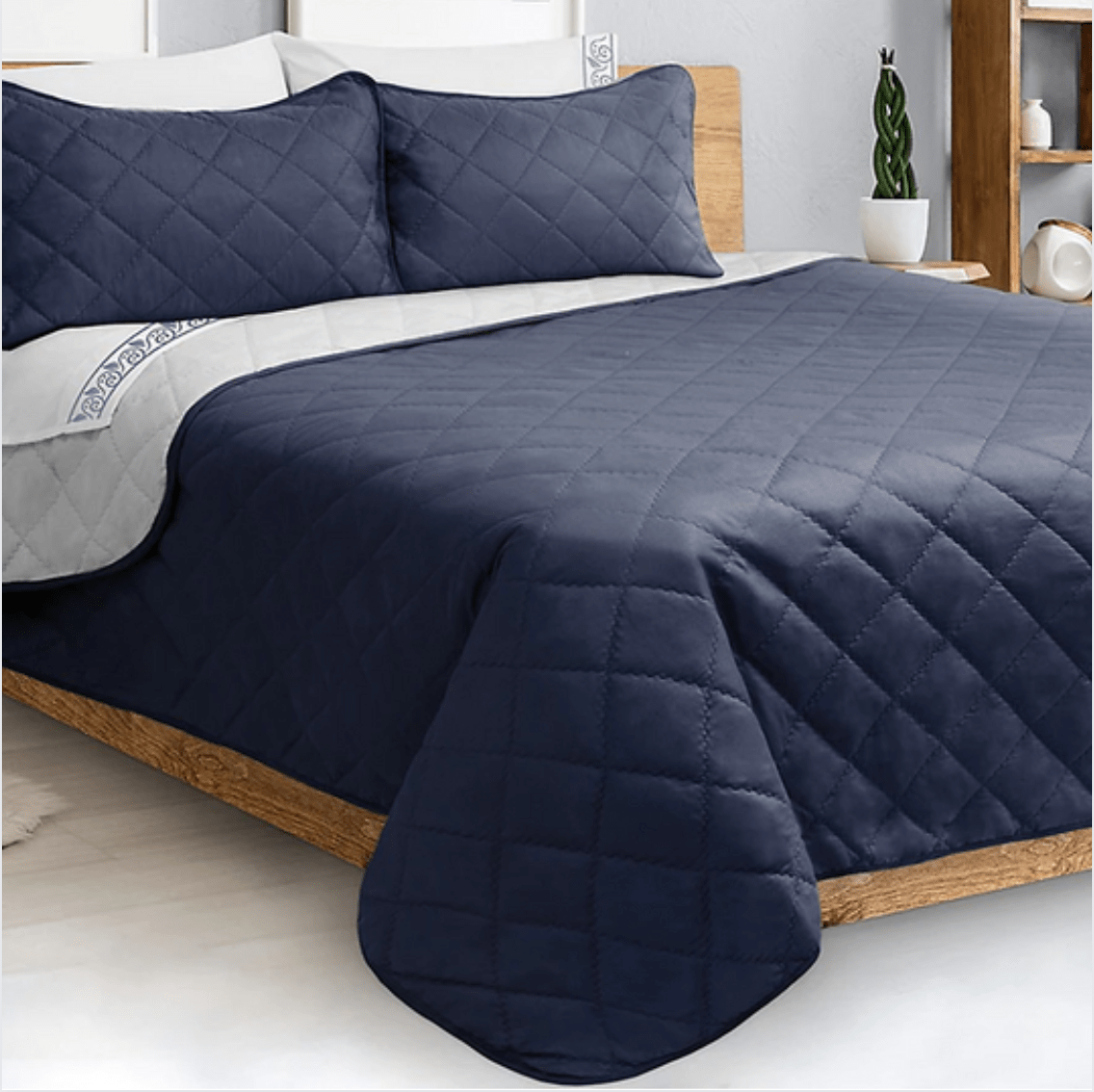Solid Navy Blue 3 Piece Bedding Quilt Set